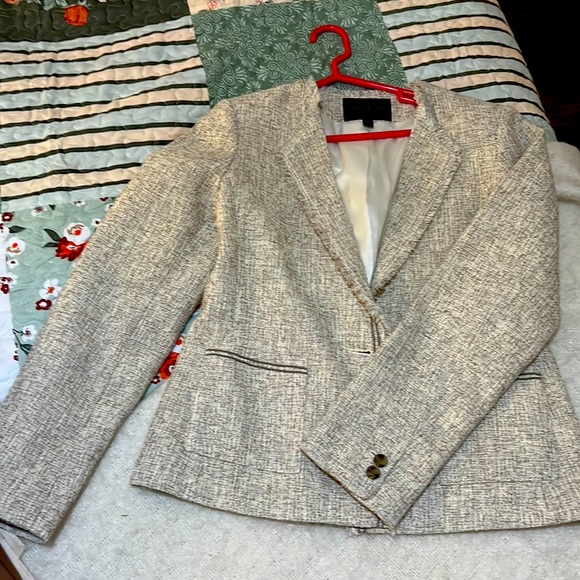classy one button blazer - Picture 1 of 2